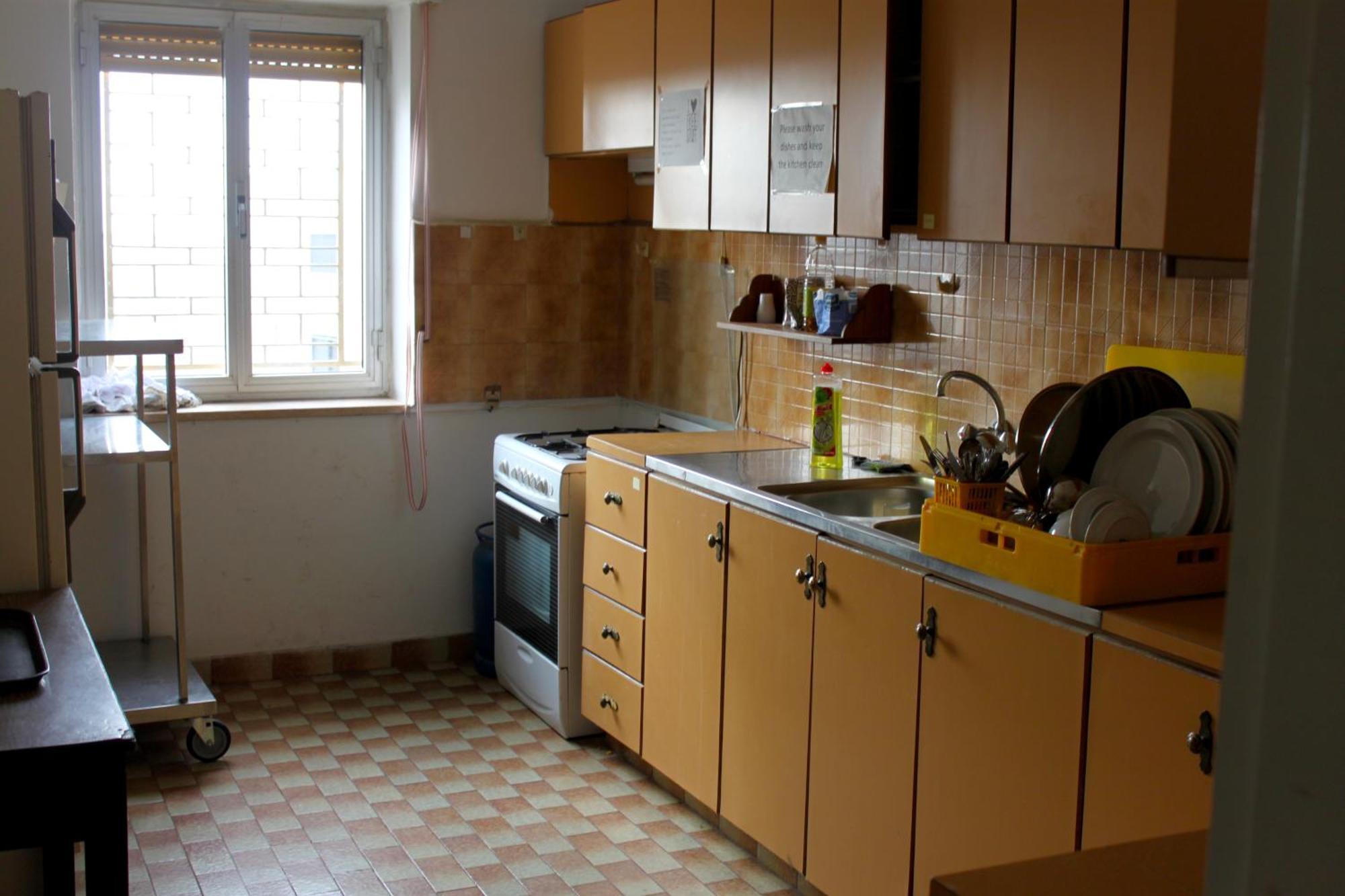 St Andrew'S Guesthouse - รามัลเลาะห์ ภายนอก รูปภาพ