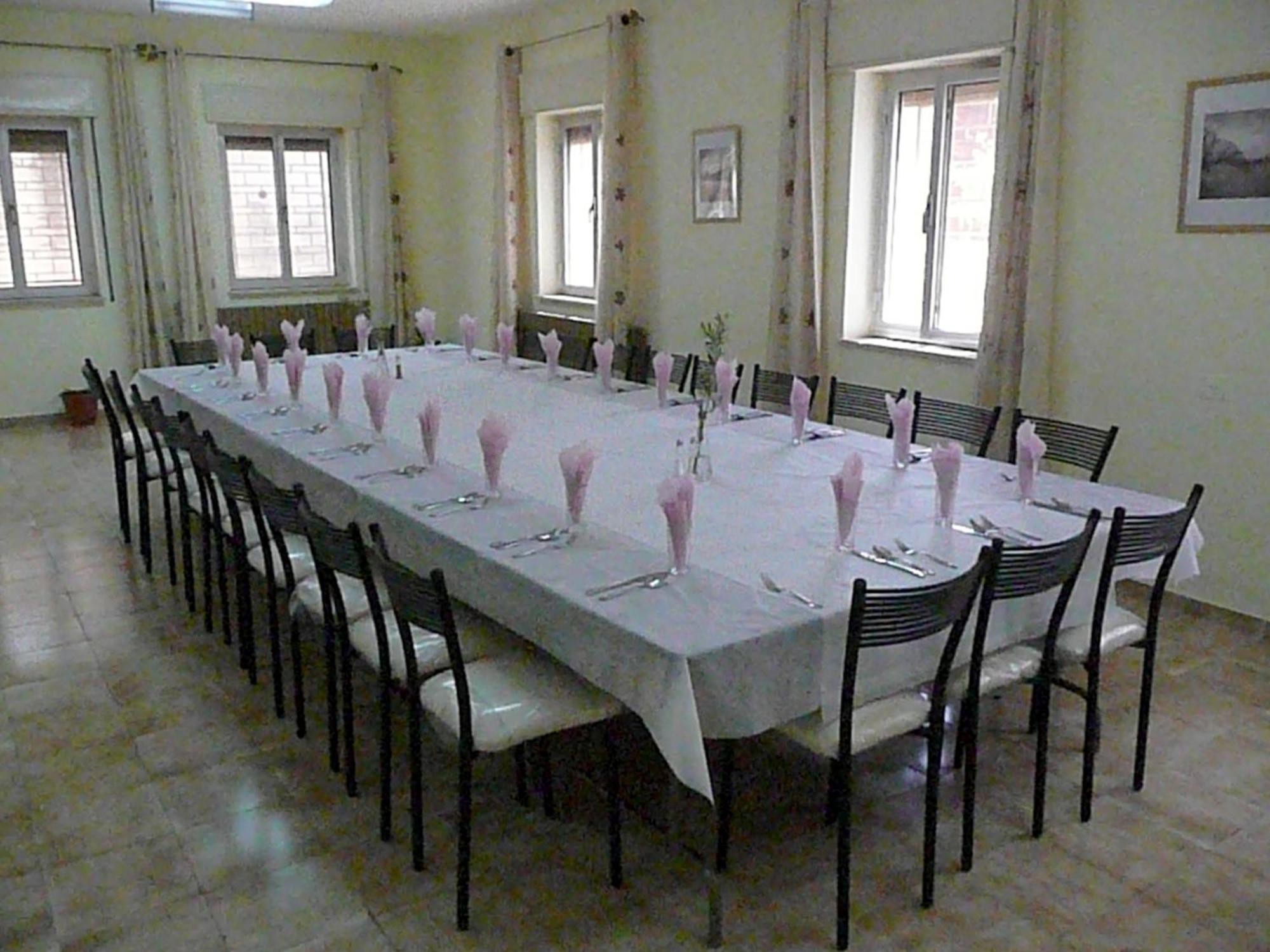 St Andrew'S Guesthouse - รามัลเลาะห์ ภายนอก รูปภาพ