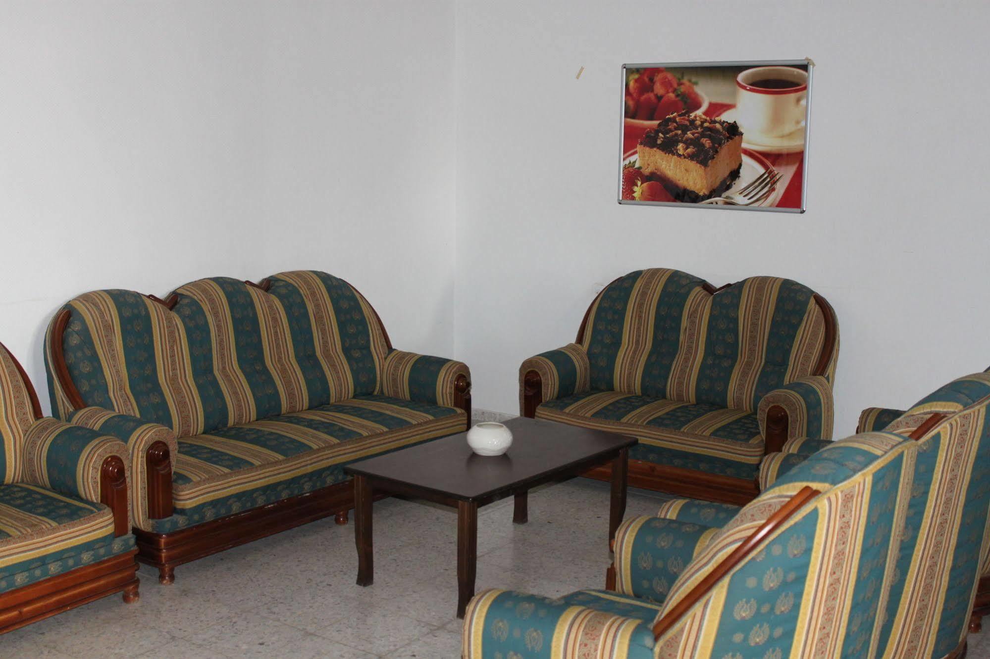 St Andrew'S Guesthouse - รามัลเลาะห์ ภายนอก รูปภาพ